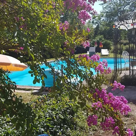 Maison Avec Piscine Partagee A