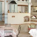 Maison Avec Piscine Partagee A Holiday home Montaigu-de-Quercy