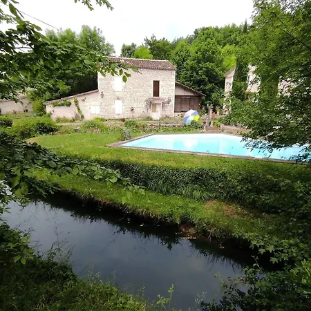 Maison Avec Piscine Partagee A * Montaigu-de-Quercy